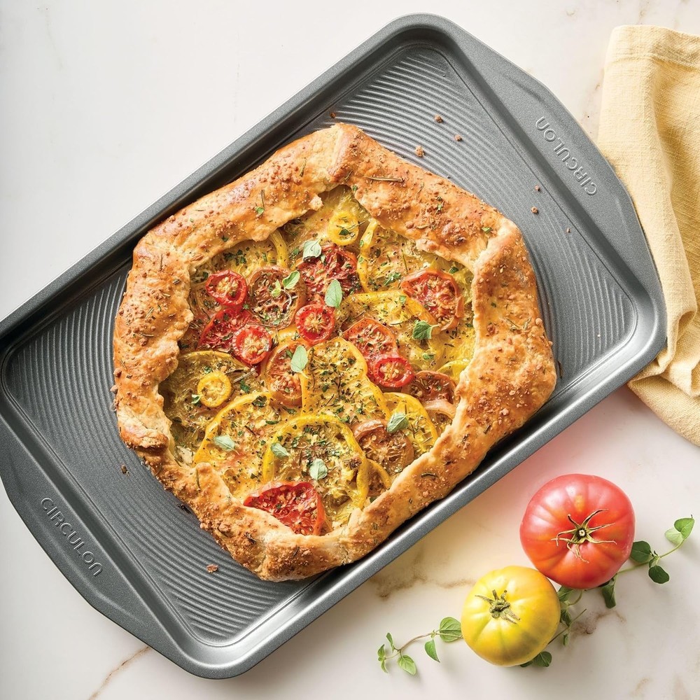Total Bakeware Set Nonstick Cookie Baking Sheets 2 Piece Gray