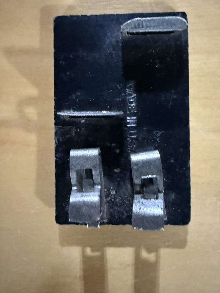 Lionel type Lock-On (B7)