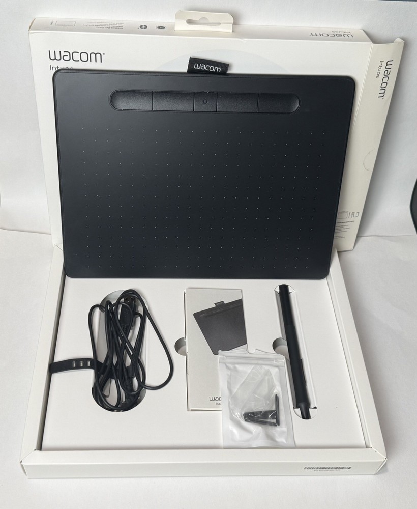 Wacom Intuos Bluetooth Graphic Tablet - Black