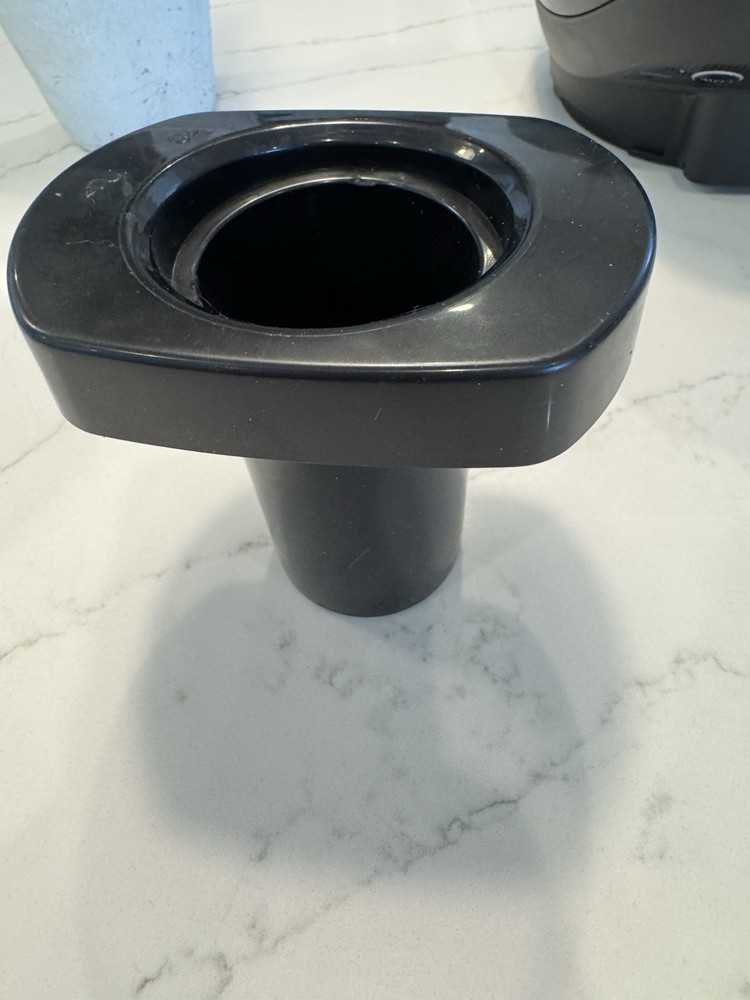 Black & Decker FP2500B Food Processor Feed Chute Pusher Replacement Part