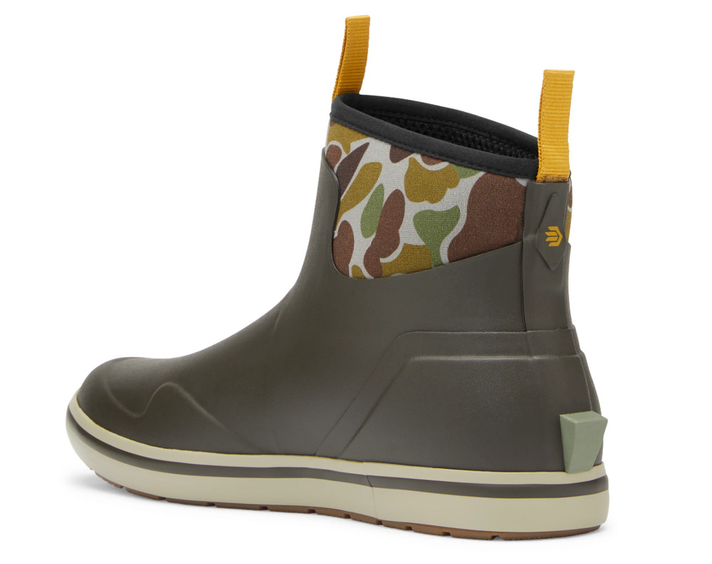 Lacrosse Men's Alpha Deck Boot Regular Width US Black Olive