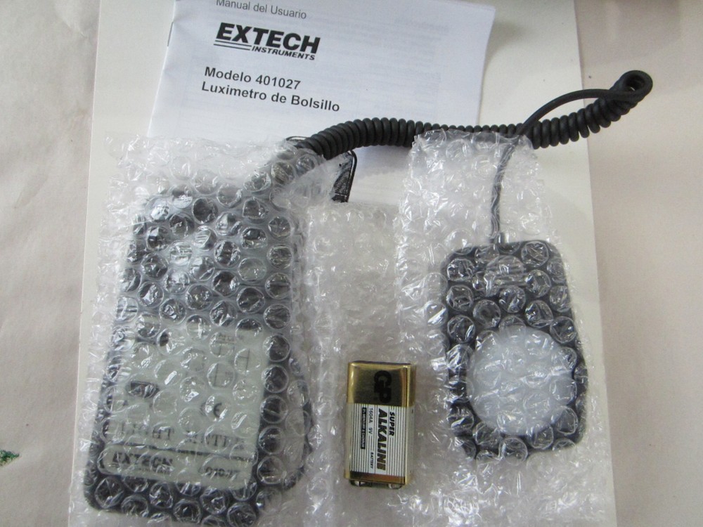 EXTECH 401027 FOOT CANDLE LIGHT METER