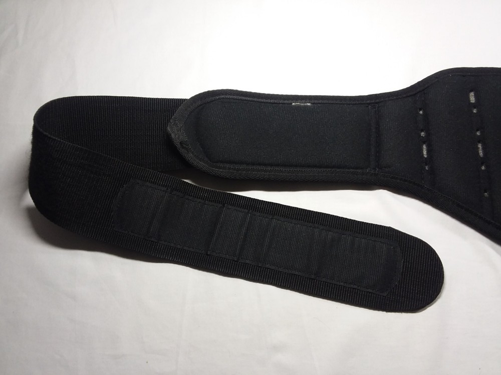 Nike structured training belt, mesh material with 'hook and loop' waist size 34