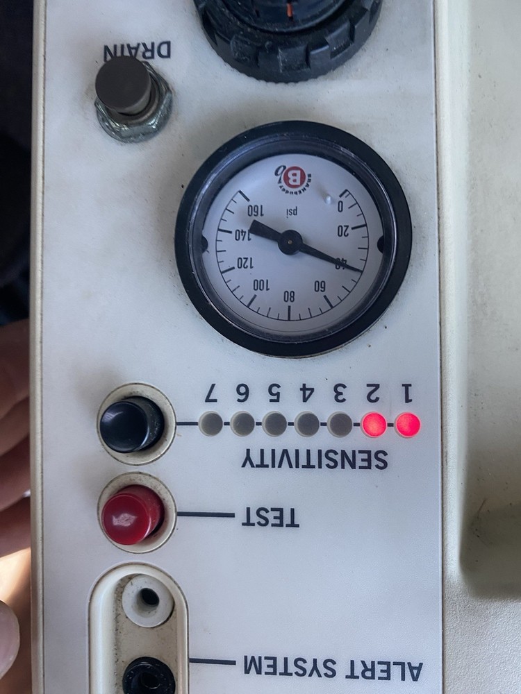 BRAKE BUDDY Classic auxiliary braking system Main unit Only- READ