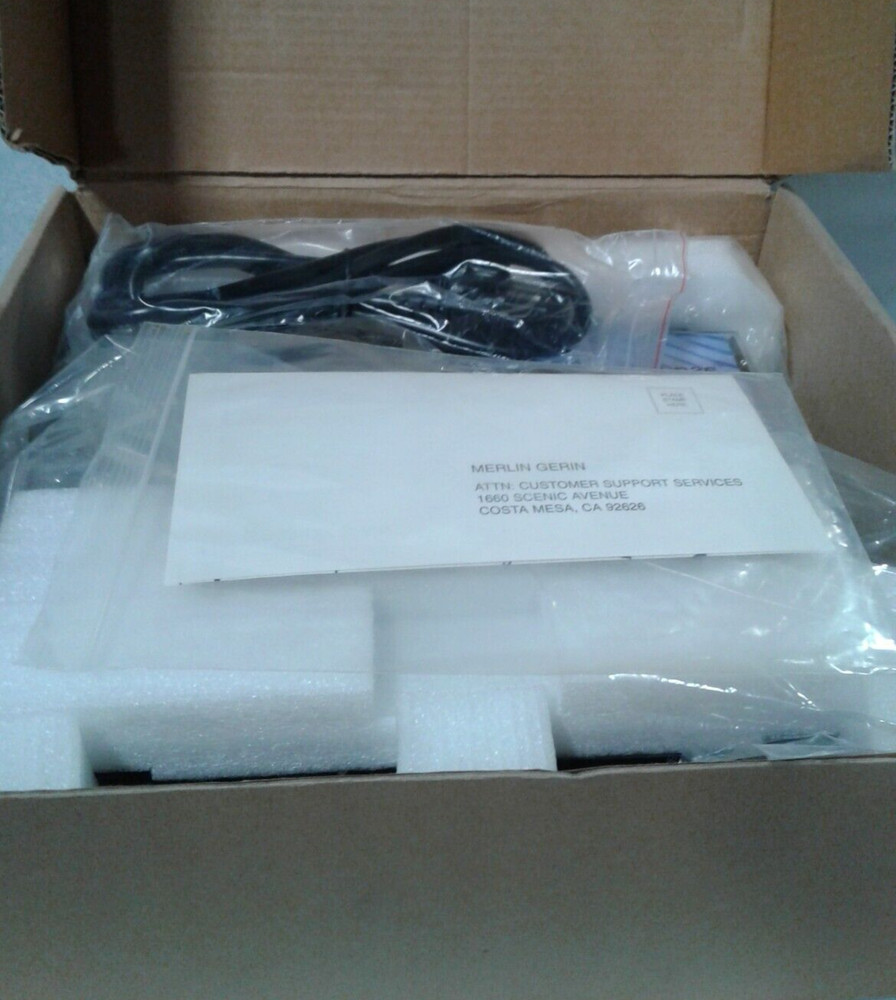 Merlin Gerin Pulsar ESV3 82005 UPS System  - New in Box