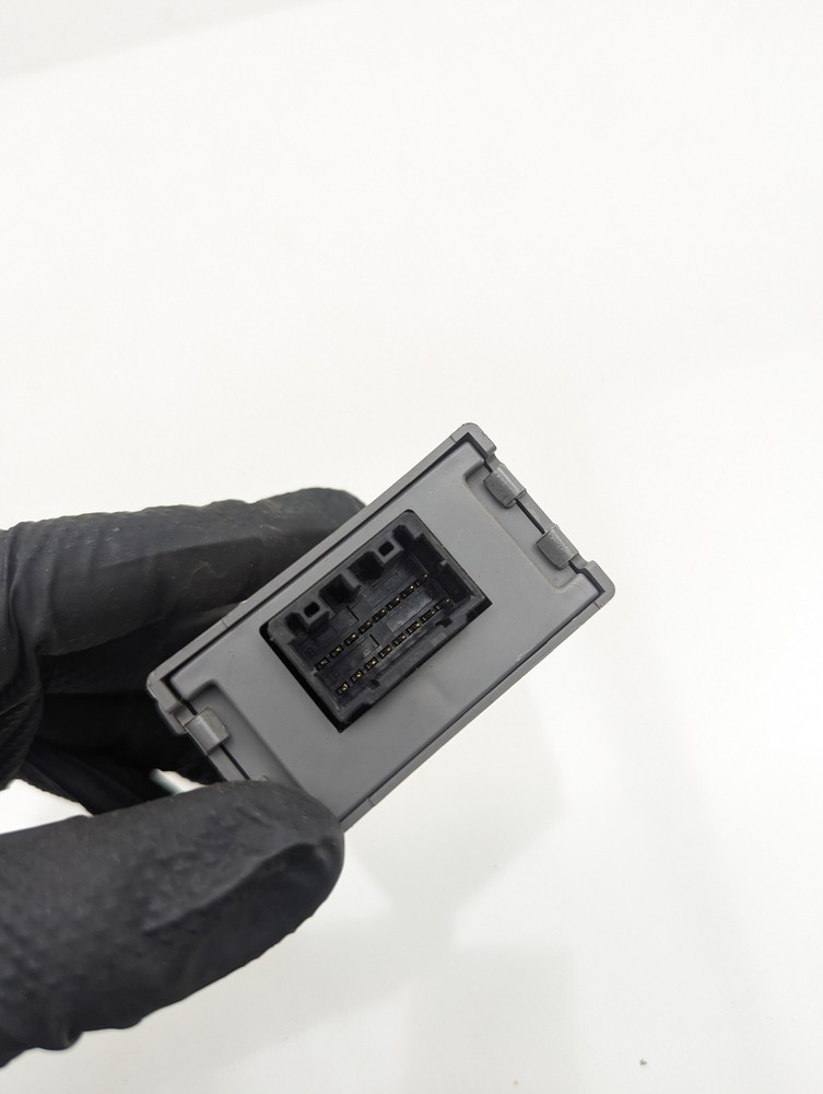 1999-2000 Lexus RX300 Cruise Control Computer Module OE 88240-48011