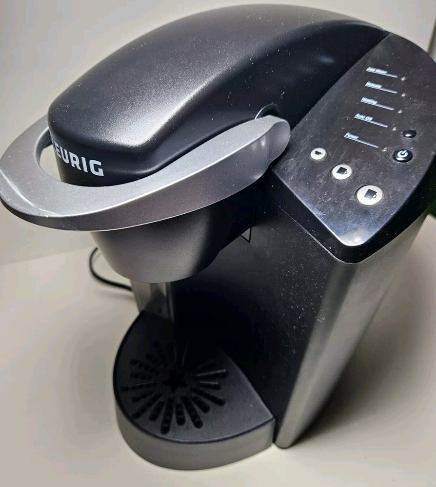 Keurig K Supreme Single Serve K-Cup Coffee Maker + MINDREADER POD DRAWER