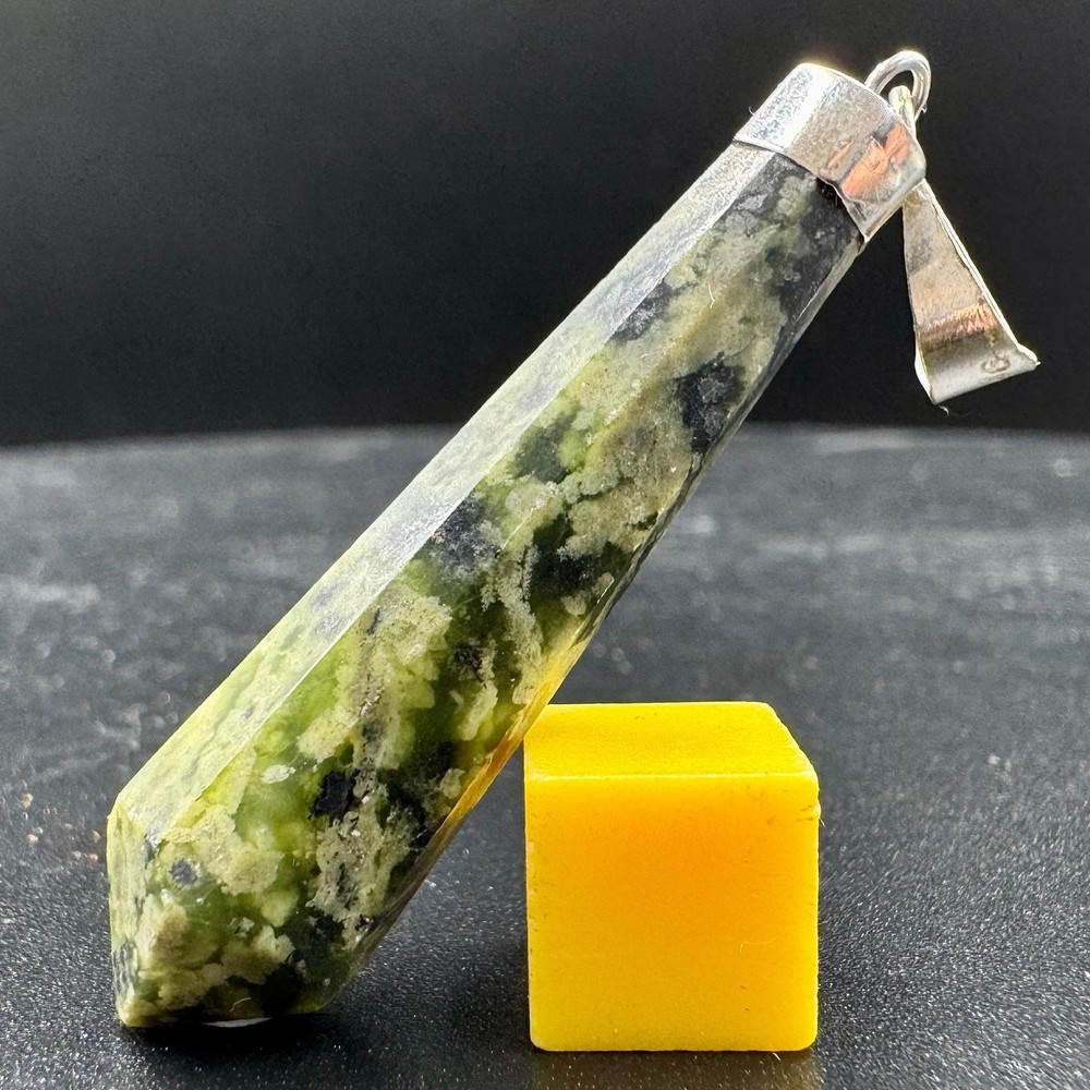 Jade pencil pendant with silver clasp