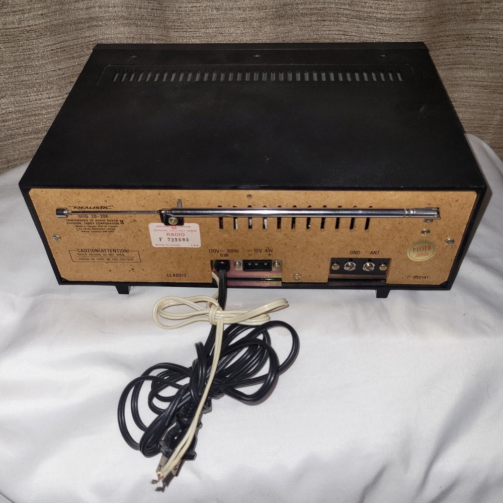 Realistic DX 100 Gerneral Coverage Reciever Short Wave Radio