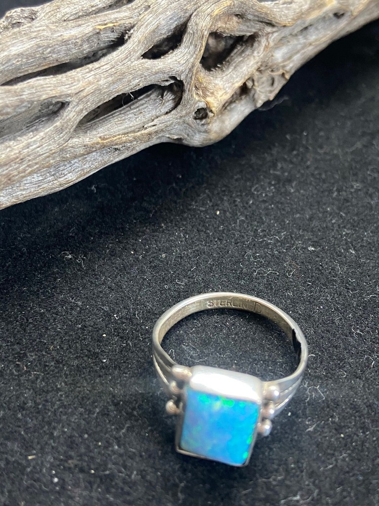 Native American Navajo square blue fire opal Sterling Silver Ring Size 7