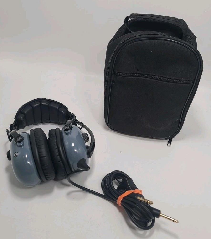 Cadence Aviation Wired Headset W/ Zip Case