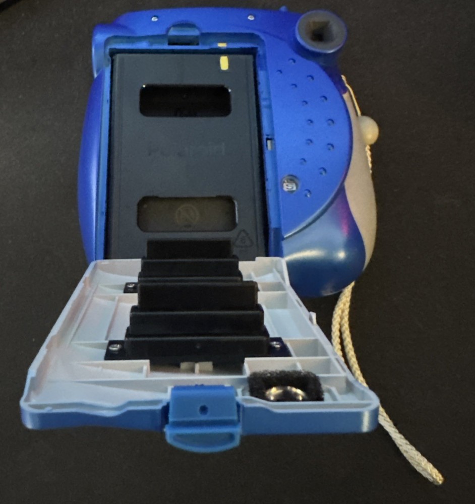 polaroid 300 instant camera blue