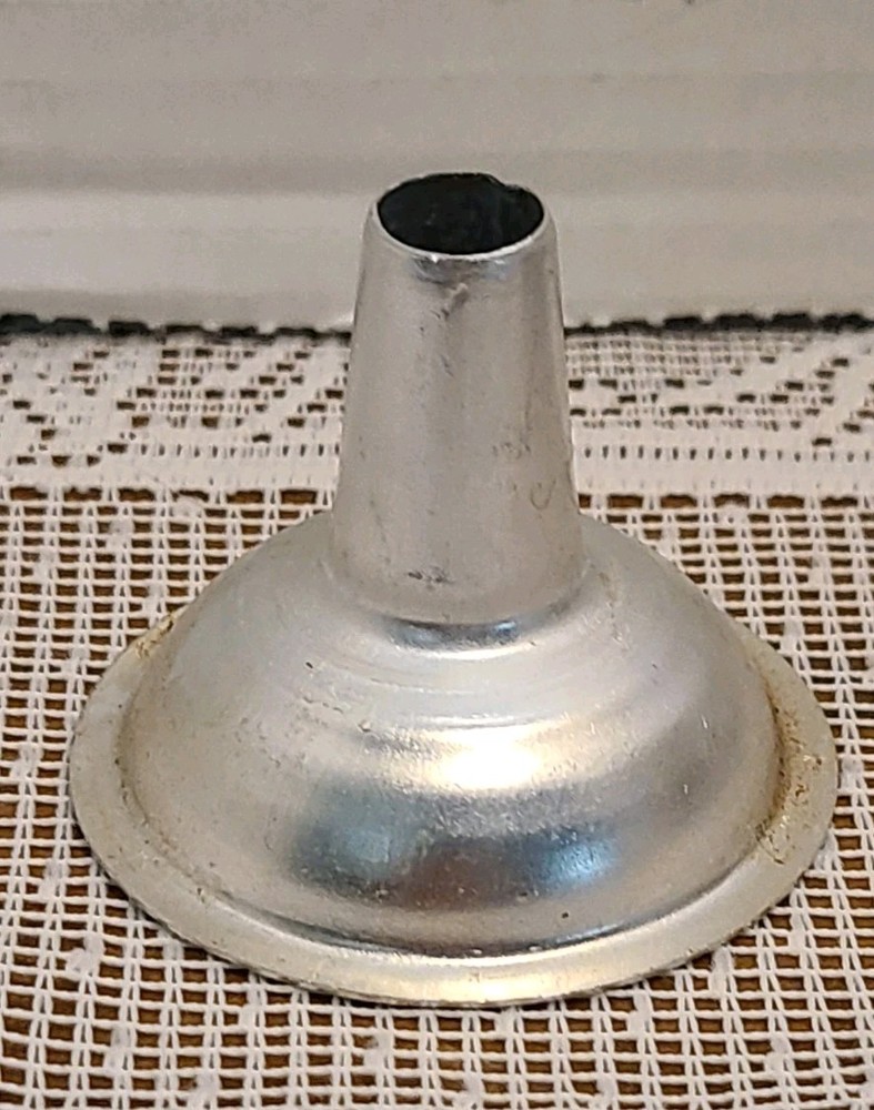 Vintage Wonder Worker 6-Piece Funnel Set for Kitchen Use