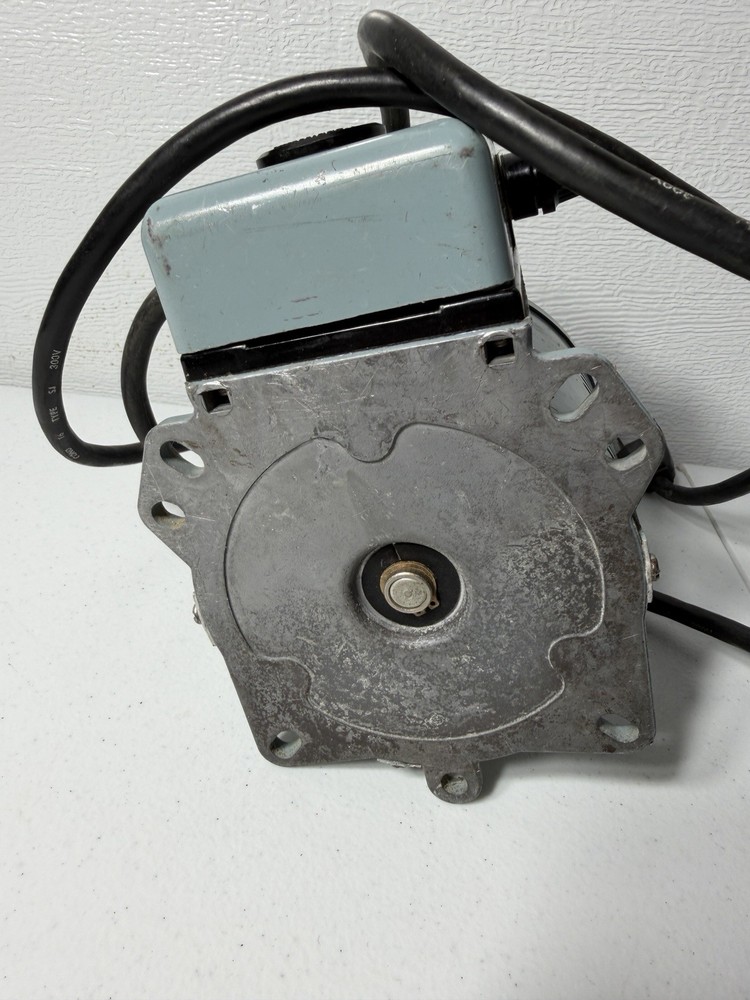 Superior Electric Powerstat Type 116