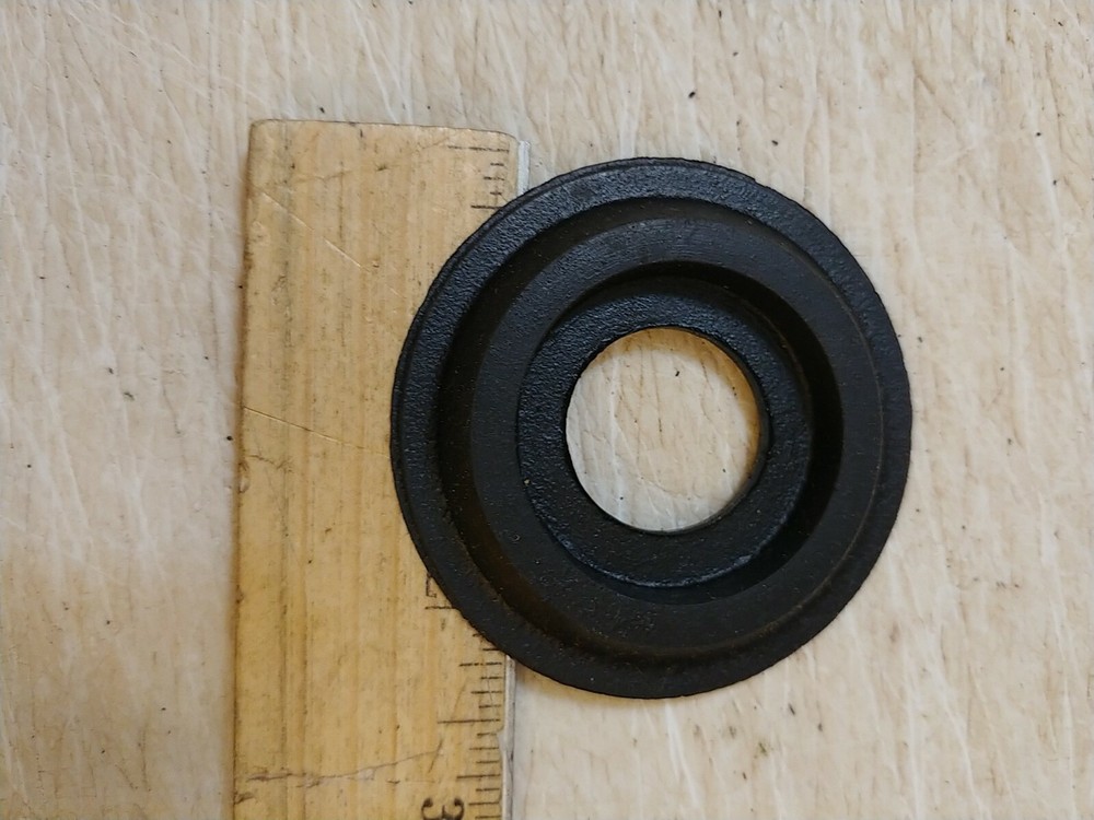 21 RUBBER WASHERS / GASKETS NEW / OLD STOCK