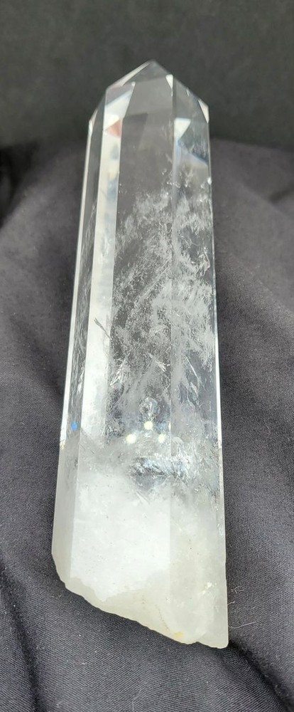 Root Quartz Point Tower with Phantoms 6.5"