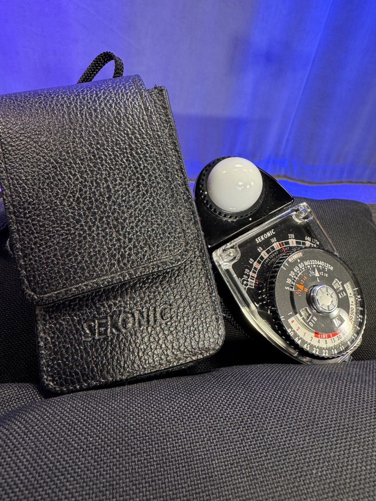 Sekonic L-398 Studio Deluxe Light Meter-NICE