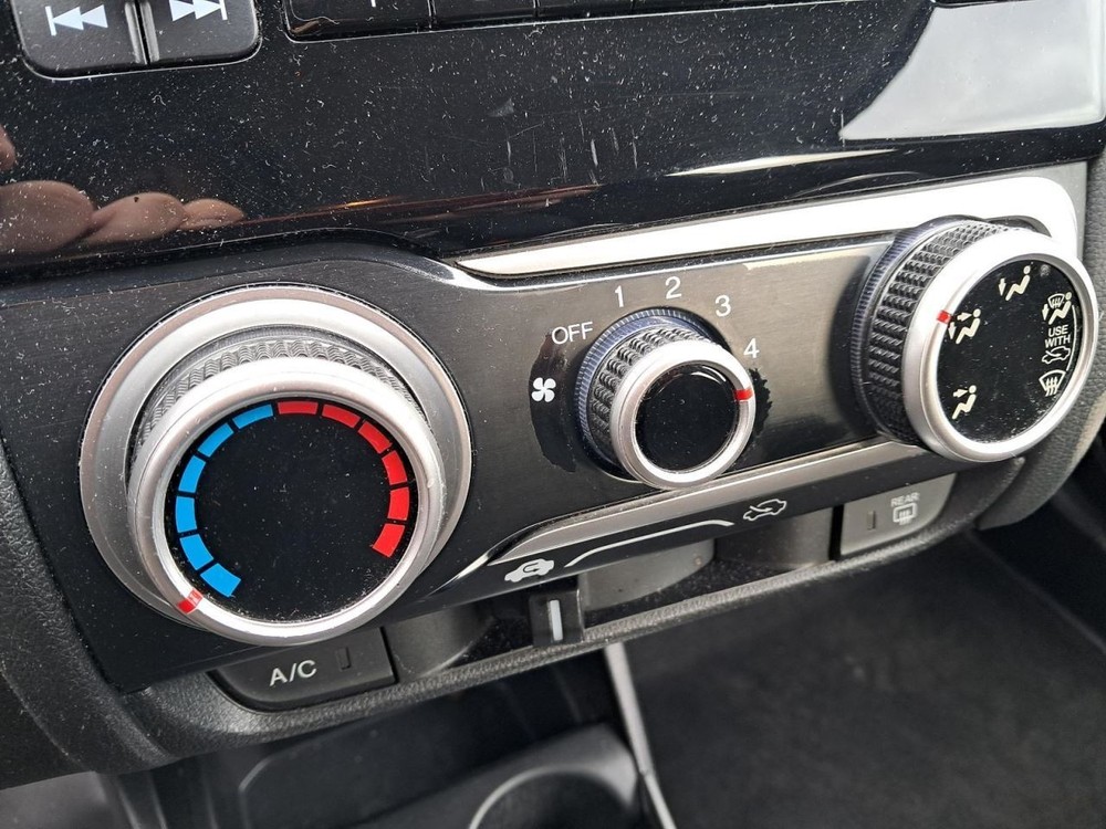 FIT 2016 Glove Box 4889536