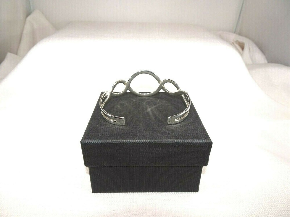 Solid Sterling Silver Cuff Bangle- 18.cm