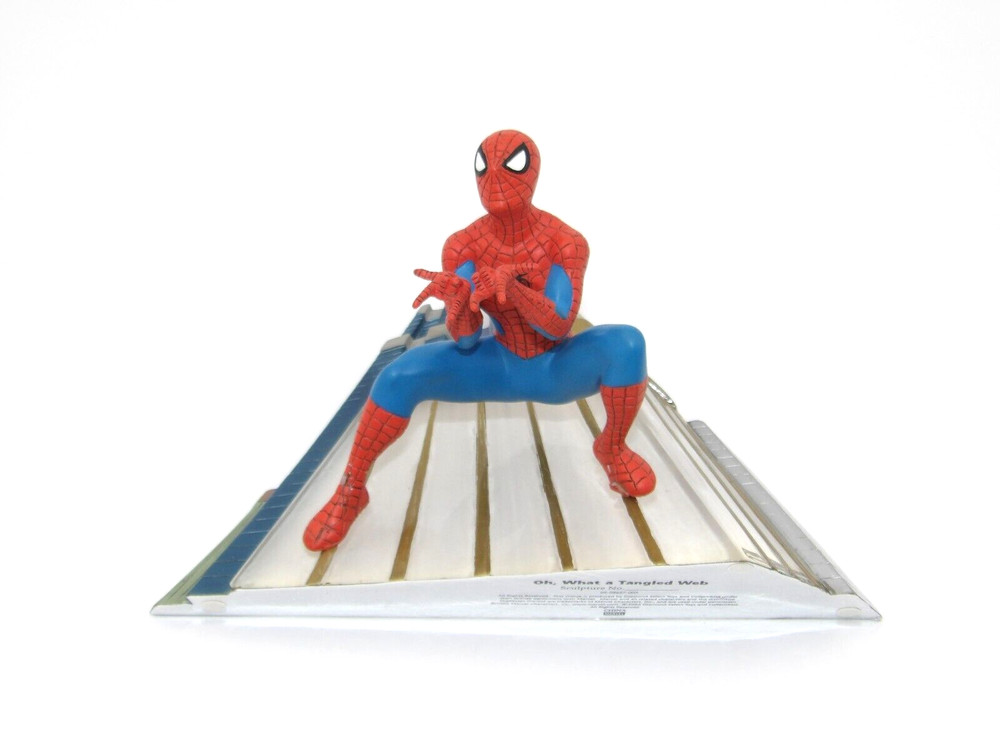 Spider-Man "Oh, What a Tangled Web" Crystalline Statue Hamilton 6" Tall (2005)