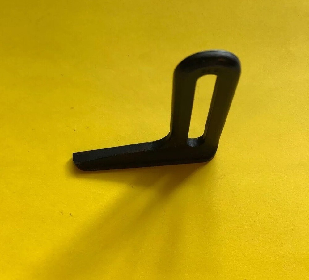 *NOS* 24 Union Special Edge Guide for Sewing Machines