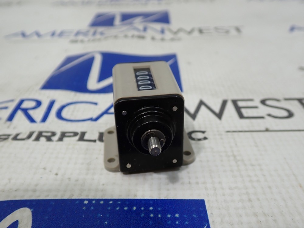 Veeder Root 727235 001 ML Mechanical Counter 5 Figure Display missing handle