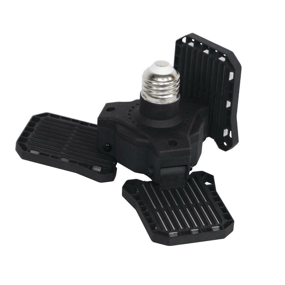 GT-Lite 3000 Lumen 3-Panel Adjustable Daylight 5000K LED Light Bulb 30,000 Hour