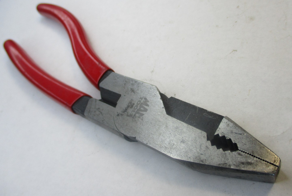 Mac P8AC 8" Long Angled Combination Pliers Red Grip