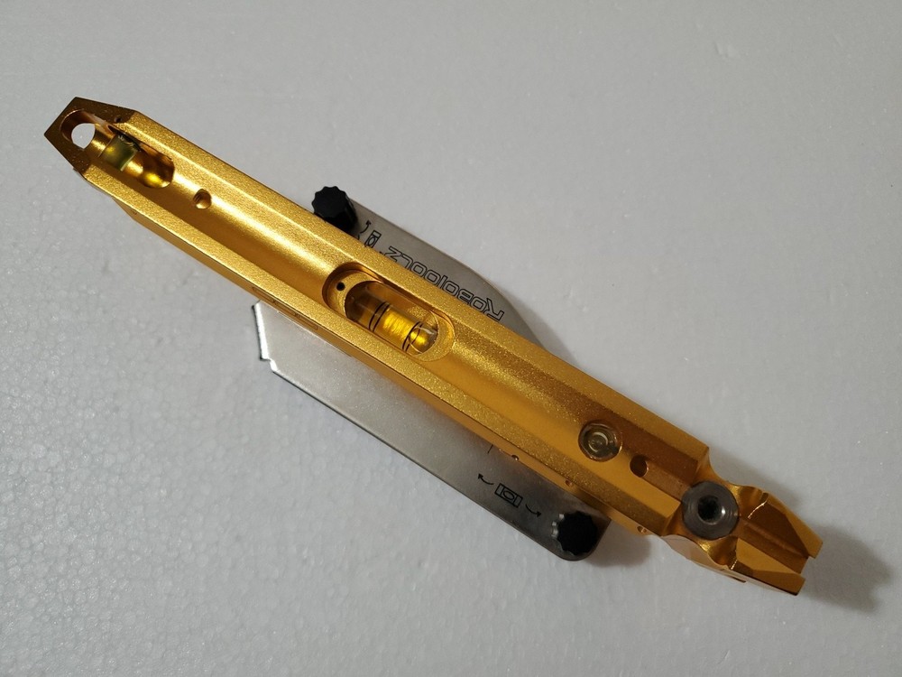 RoboToolz 3 Alignment Laser Torpedo Level Construction Woodworking Remodel Tool