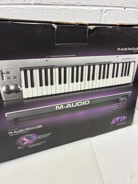 Avid M-Audio Key Studio 49 Key Midi Keyboard Controller- Never Used