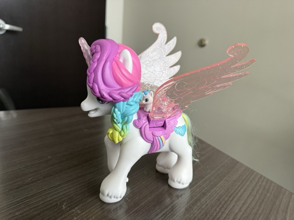 Hatchamails Interactive Unicorn Pegasus Rainbow Braids Lights Up & Talks