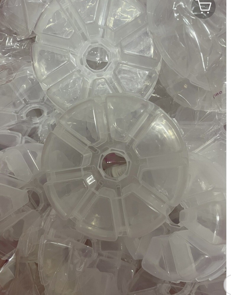 2 Plastic Box for Pre-fan Eyelash Extension (8 hole)