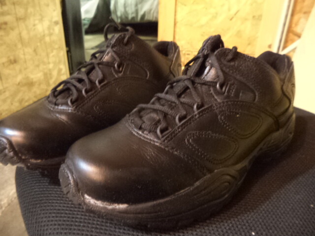 Converse Men's Plain Toe Oxford