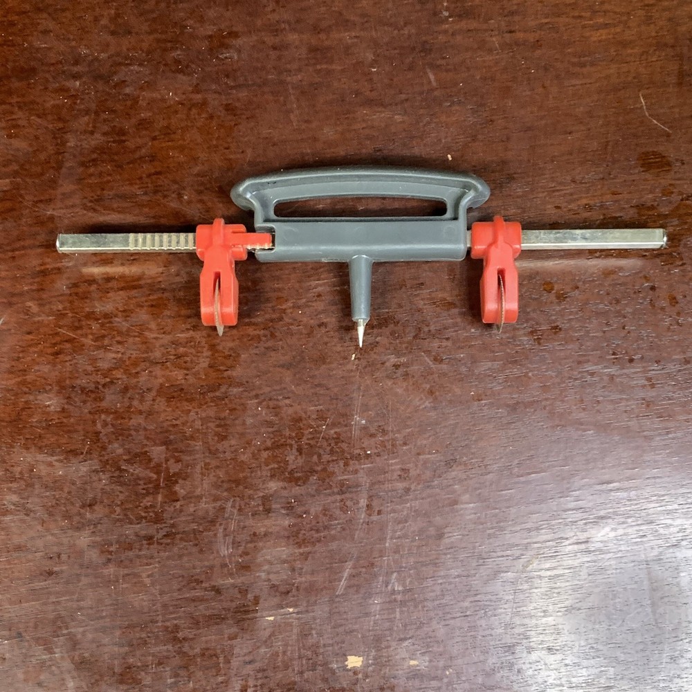 Goldblatt Tool Co. Drywal Cutter Hand Tool