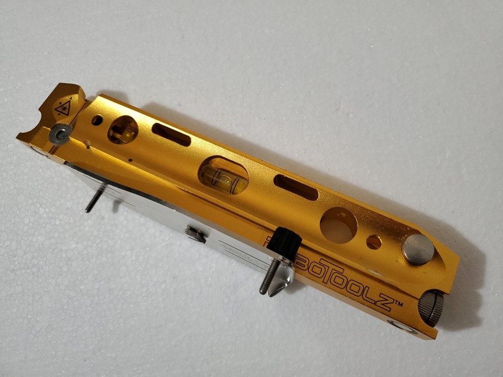 RoboToolz 3 Alignment Laser Torpedo Level Construction Woodworking Remodel Tool