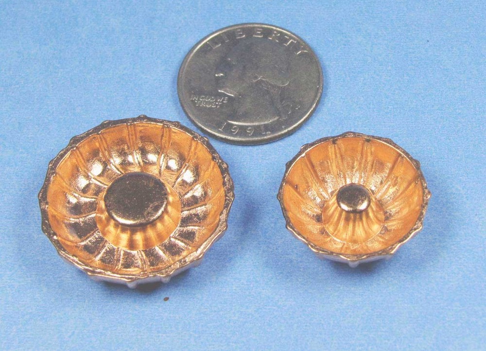 MINI BUNDT PANS (2) DOLLHOUSE KITCHEN DISHES COOKWARE