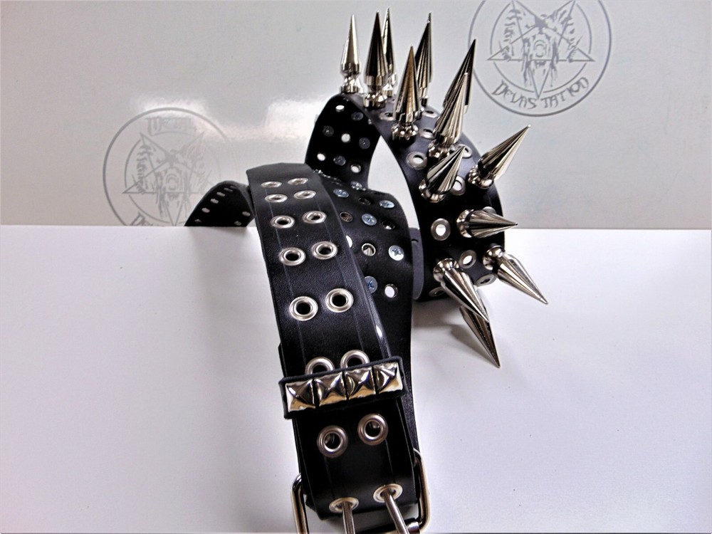 LEATHER SPIKED GUITAR STRAP. (MDLS0056)..... SUFFOCATION