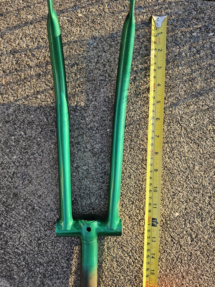 Raleigh Bicycle Forks: Not Chopper,