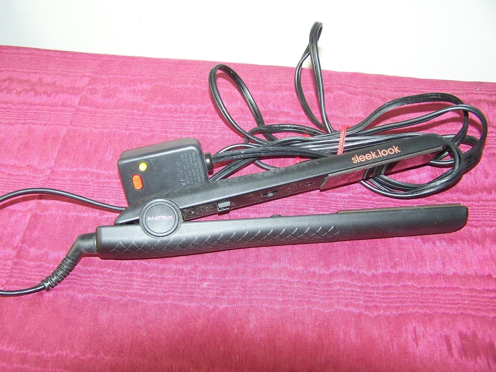 Matrix Sleek Look, Flat iron hair styling, model LN50-B,  EUC, 1", Please read