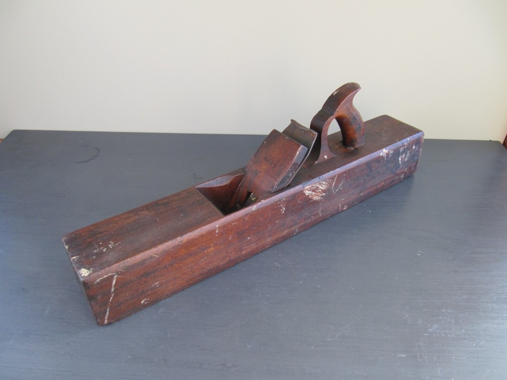 Antique 22" Thomas Underwood Jointer Plane