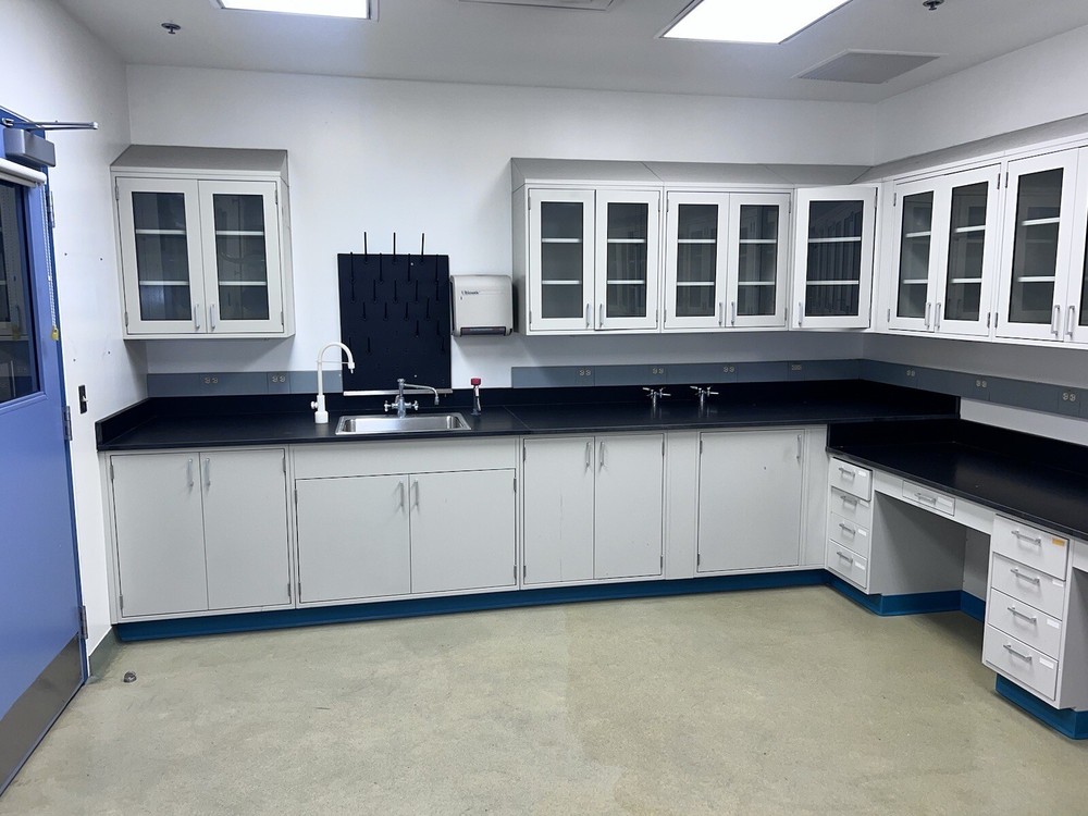 Base And Upper Metal laboratory Cabinets Casework