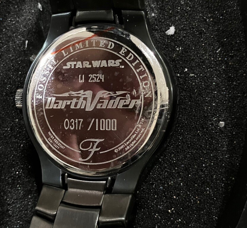 Star Wars Darth Vader Black Fossil Wrist Watch