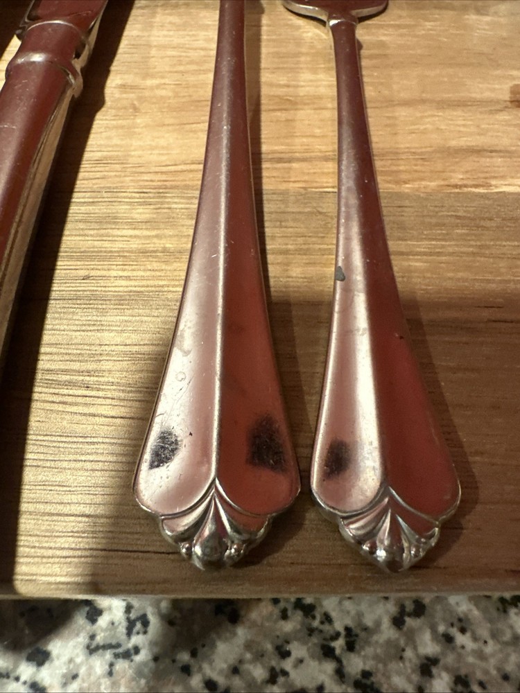 Oneida Knives & Forks