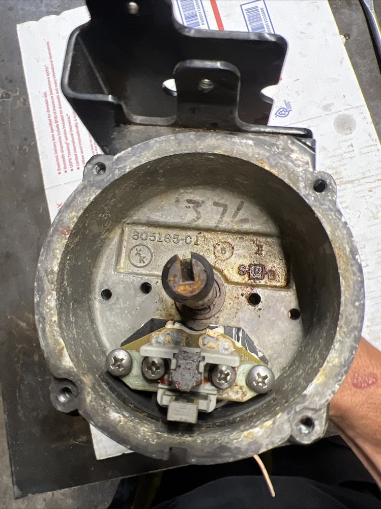 mercruiser thunderbolt distributor