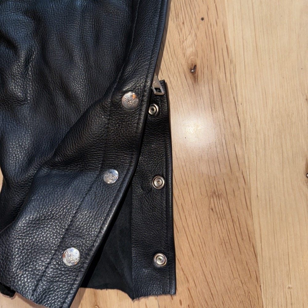 Milwaukee leather performance apparel diamond Women’s small motorcycle chaps