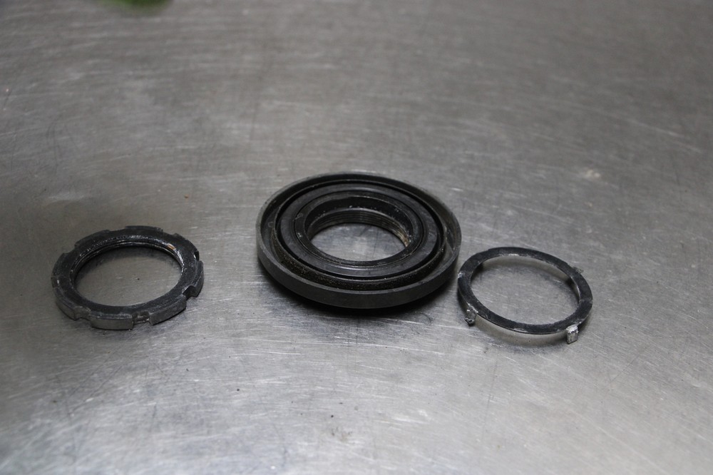 09-11 Ninja EX650 650R Triple Tree Steering Nut