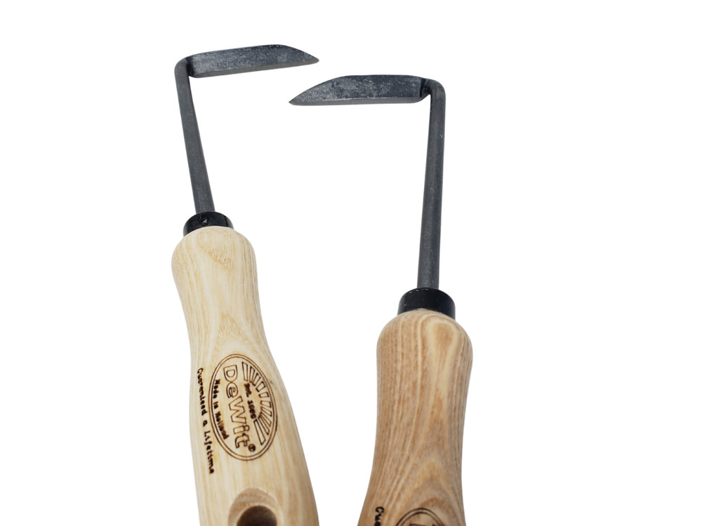 Dewit: Cape Cod Weeder