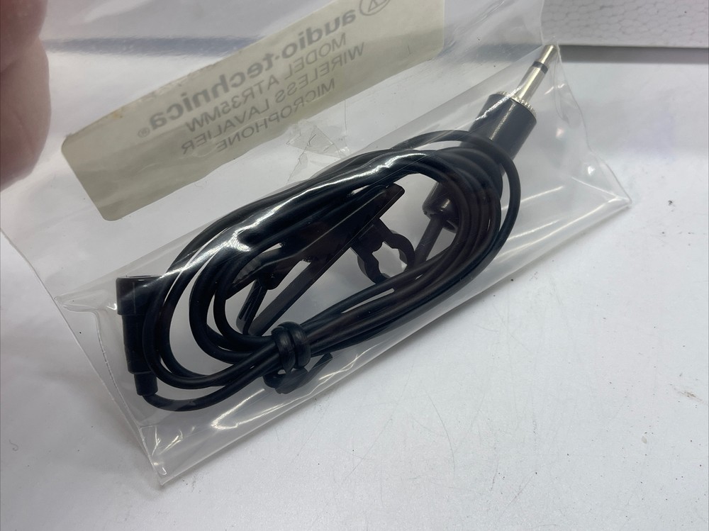 Audio-Technica ATR288W Multipurpose VHF Wireless Professional Microphone System