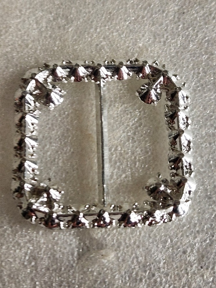 Sparkling Silver Colored Buckle or Ribbon Slider