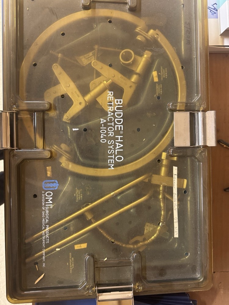 Integra Budde halo Retractor